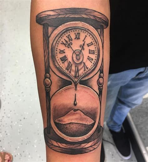 hour glass tattoos|hourglass tattoo meaning for guys.